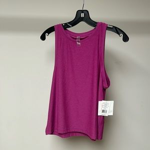Beyond yoga rebalance muscle tank